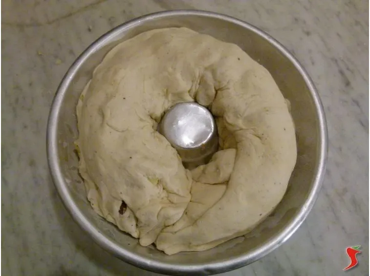 torta nel contenitore