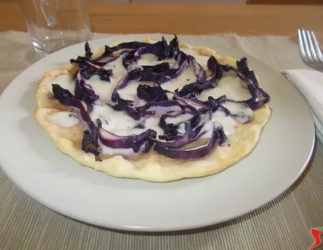 La torta salata al radicchio