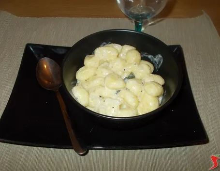 Gli gnocchi burro e salvia