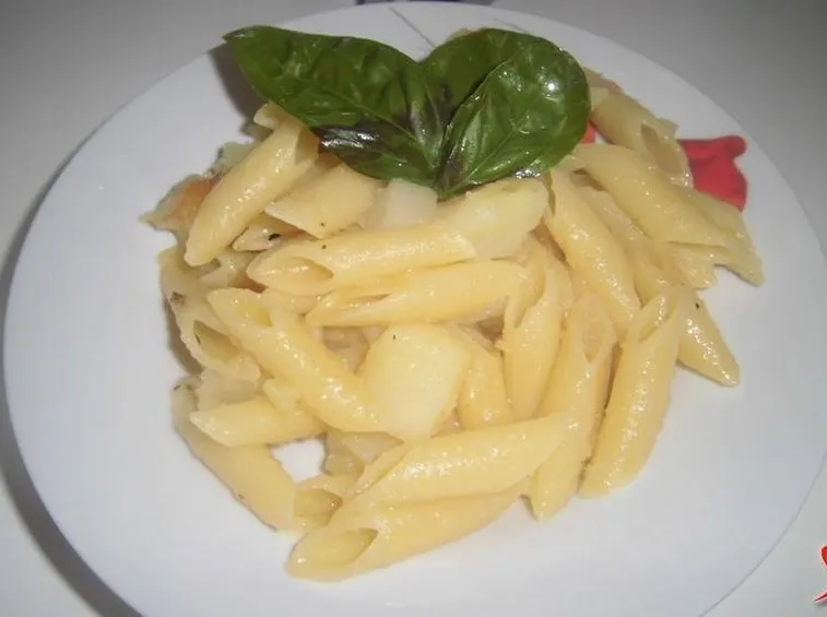 Penne in bianco con patate