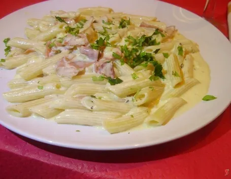 penne panna e speck