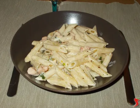 Le penne panna e salmone