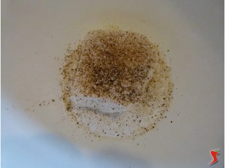 frullare ingredienti per la farciitura