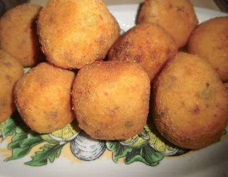 polpette di riso fritte