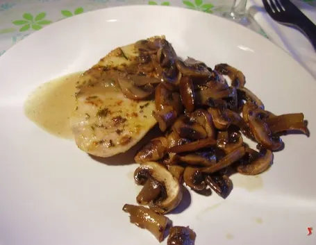 petto pollo con funghi