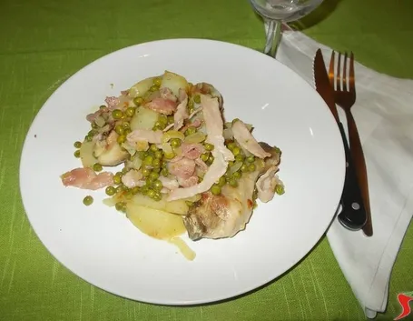 Il pollo con i piselli