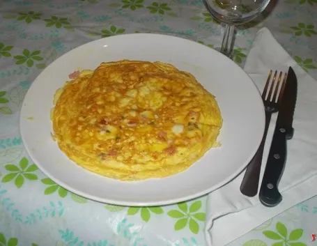 La frittata di mozzarella e prosciutto