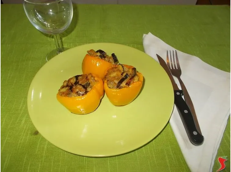 I peperoni vegetariani ripieni