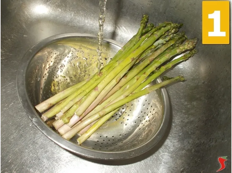 Flan di asparagi
